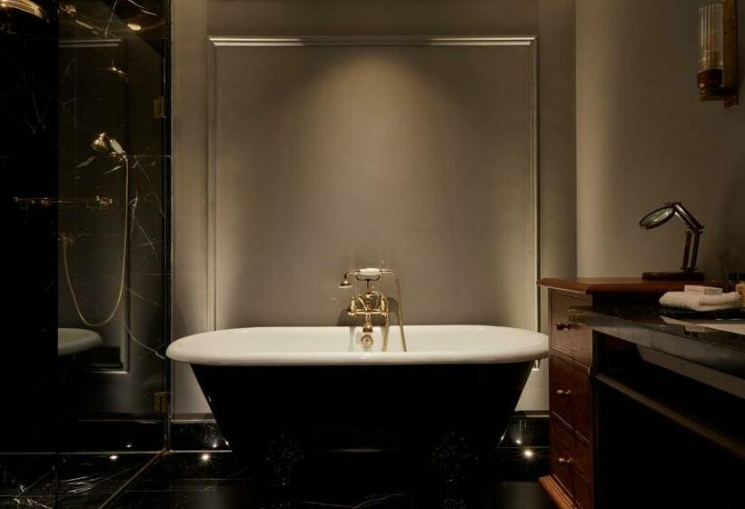 Люкс Кровать Кинг, Lympstone Manor Hotel Restaurant & Vineyard   Relais & Chateaux
