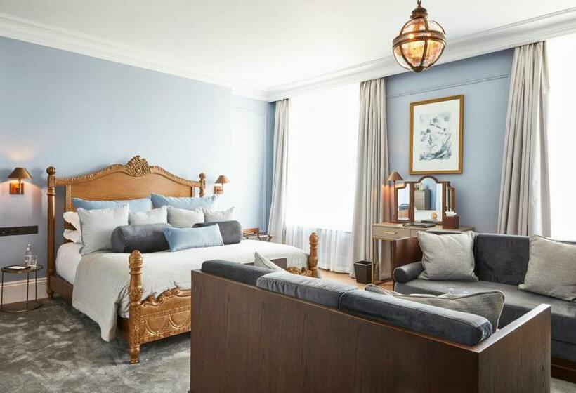 סוויטת ג'וניור, Lympstone Manor Hotel Restaurant & Vineyard   Relais & Chateaux