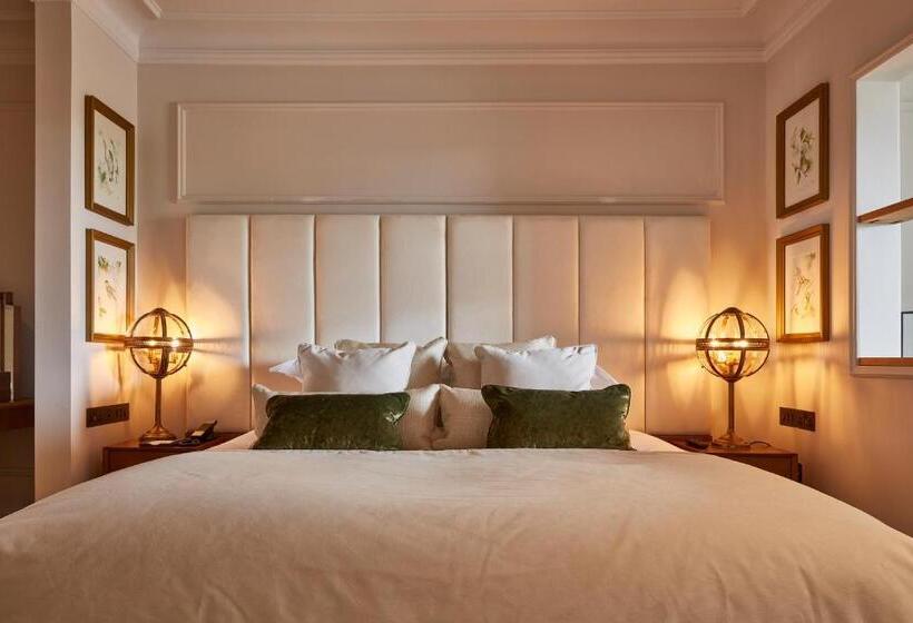 סוויטה עם טרסה, Lympstone Manor Hotel Restaurant & Vineyard   Relais & Chateaux