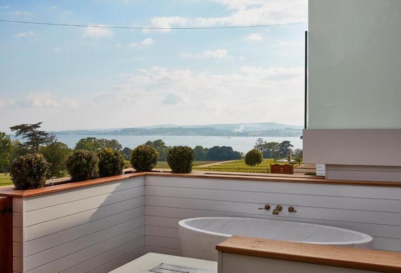 סוויטת סופריור נוף לים, Lympstone Manor Hotel Restaurant & Vineyard   Relais & Chateaux