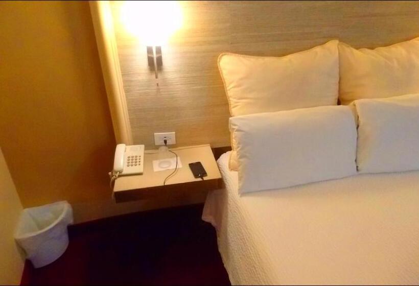 Номер Стандарт Индивидуальный, Royal Inn