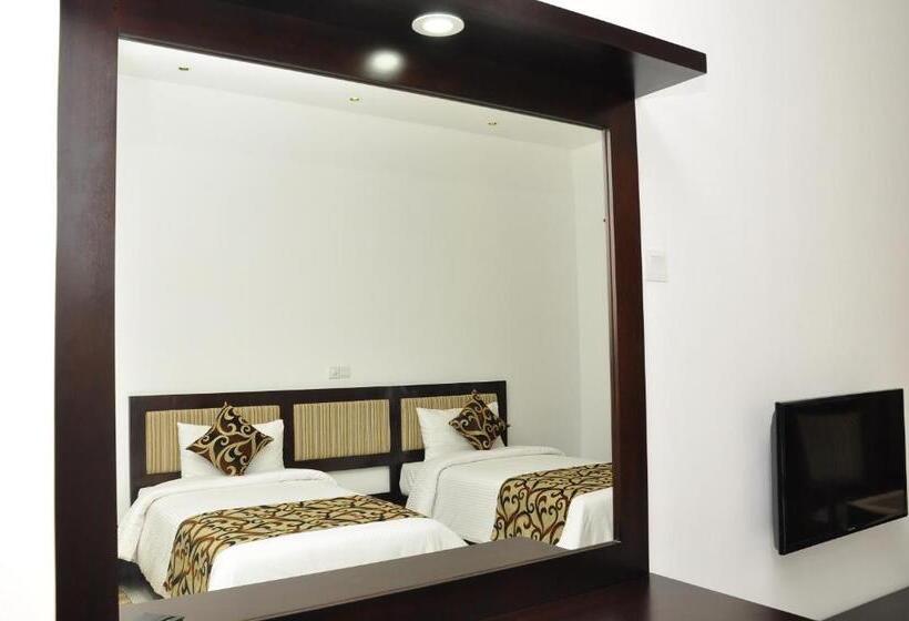 豪华园景房, Ruins Chaaya