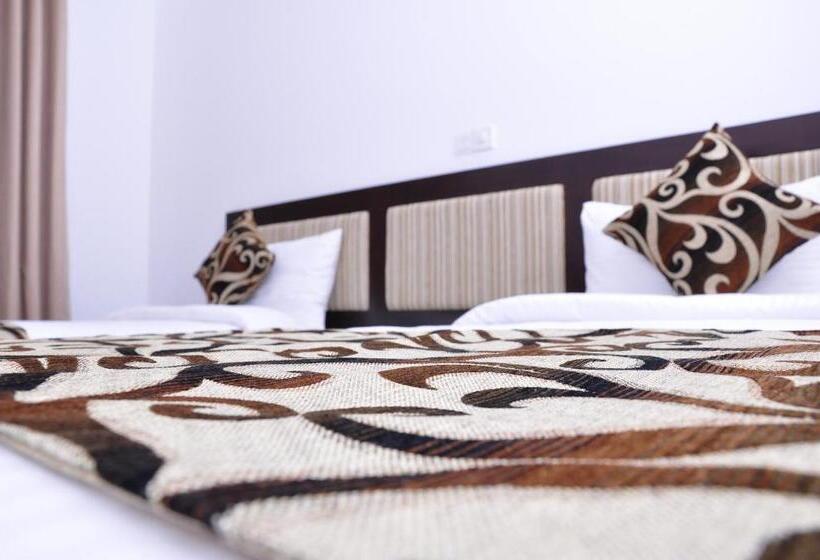 豪华园景房, Ruins Chaaya