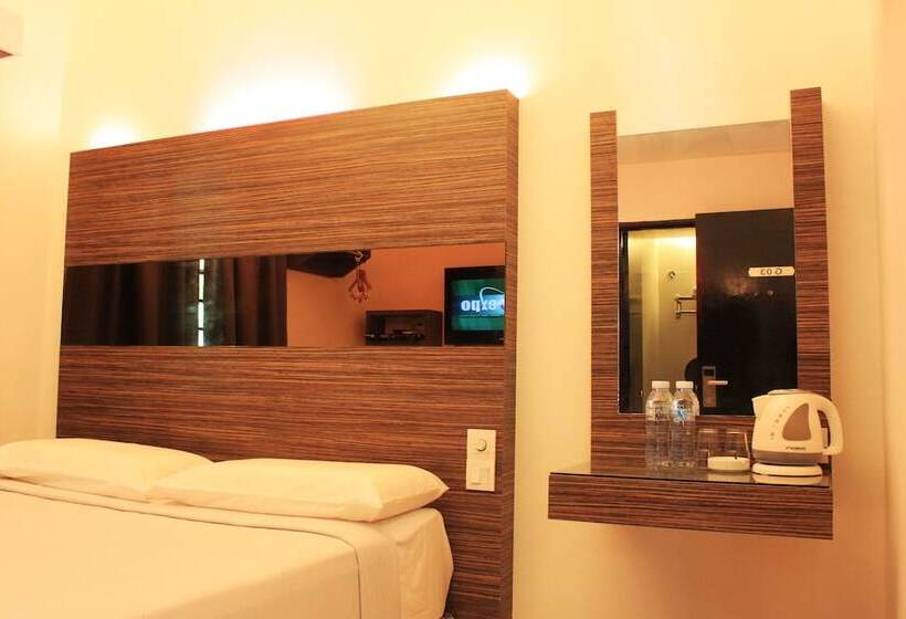 اتاق لوکس, Time Hotel Kuchai Lama