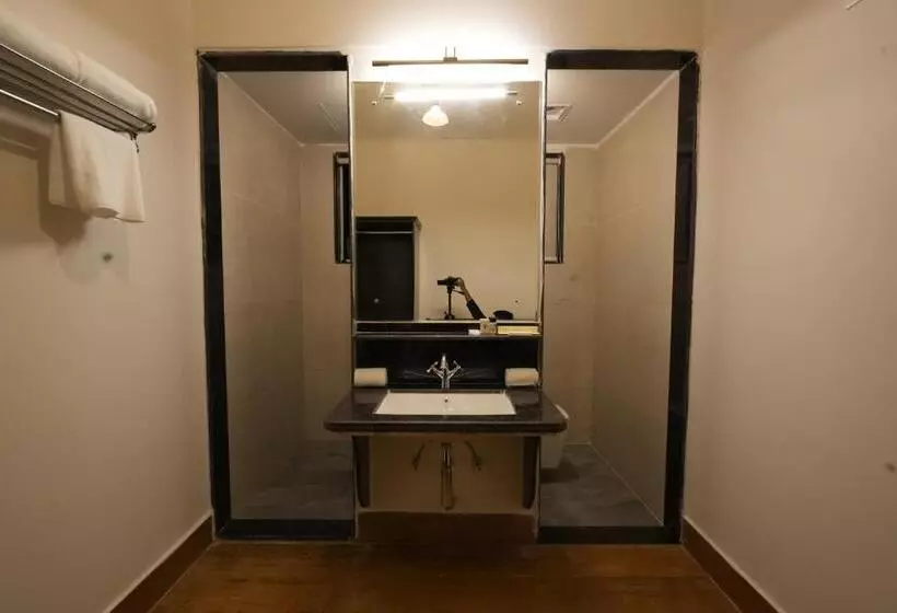 سوییت با استخر, Anandam   Jacuzzi & Private Pool Villas In Udaipur