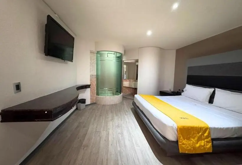スイート, Motel Fronorte   Adults Only