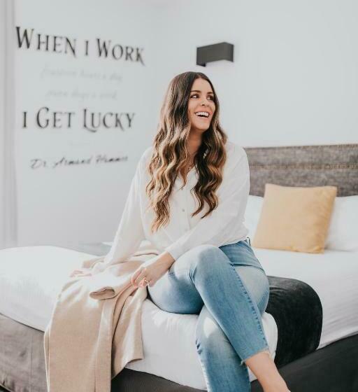 Номер Deluxe, The Lucky