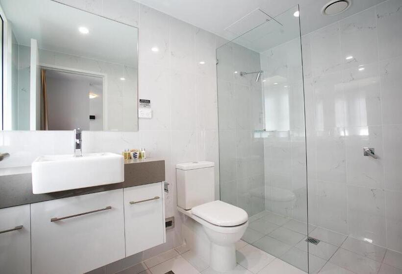 Номер Deluxe, The Lucky