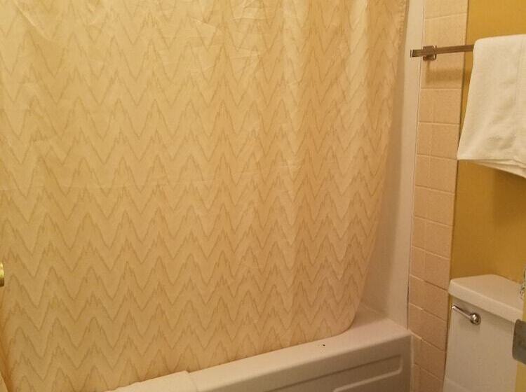 غرفة قياسية, Travelodge By Wyndham Evanston