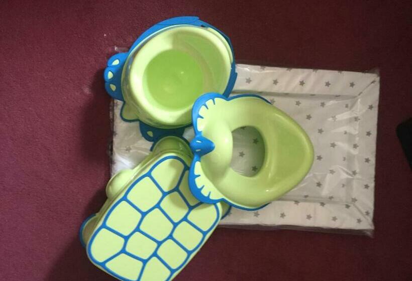 スタンダード４人部屋, California Guest House