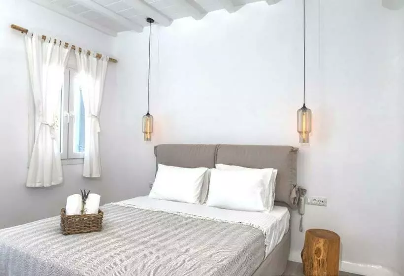 اتاق لوکس با چشم‌انداز دریا, Aelia Mykonos