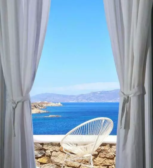 اتاق لوکس با چشم‌انداز دریا, Aelia Mykonos