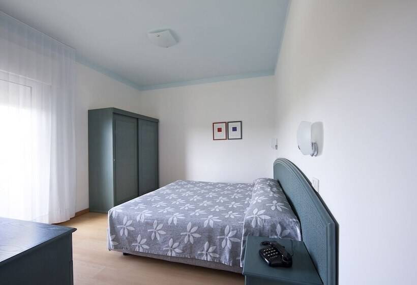 شقة غرفتين, Aparthotel La Pineta