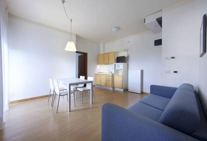 ２ベッドルームアパートメント, Aparthotel La Pineta