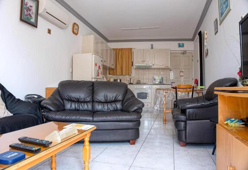 Апартаменты 2 Спальни с Балконом, Apollonia Hotel Apartments