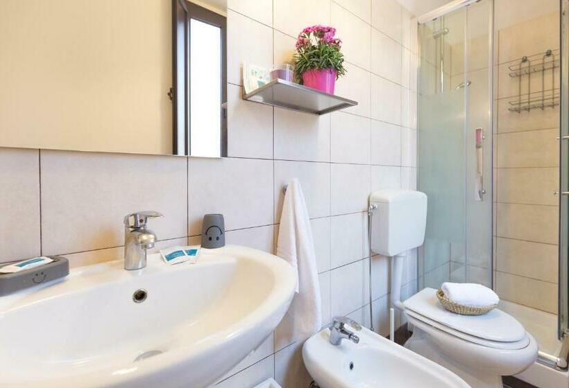 غرفة قياسية, B&b Miro Centro Catania