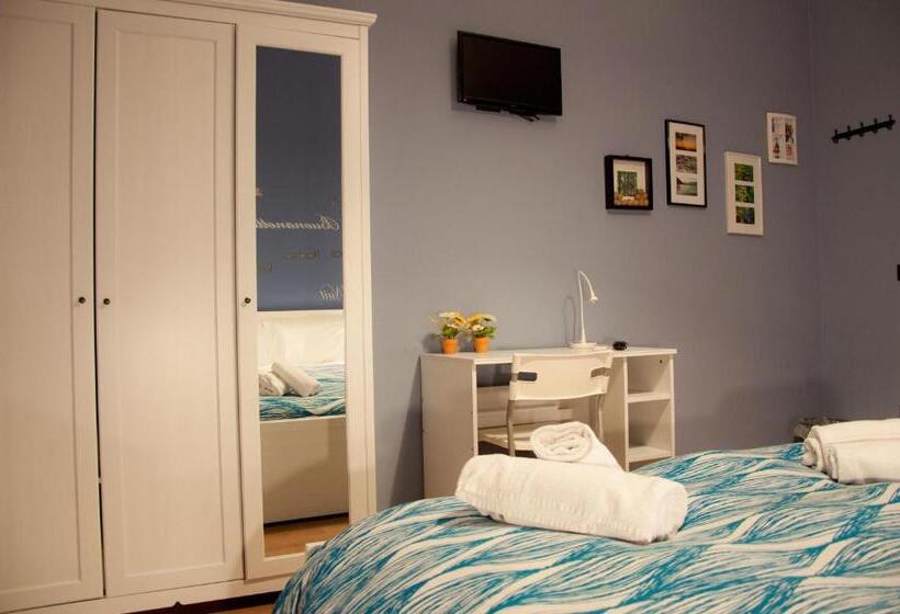 غرفة قياسية رباعية, B&b Miro Centro Catania