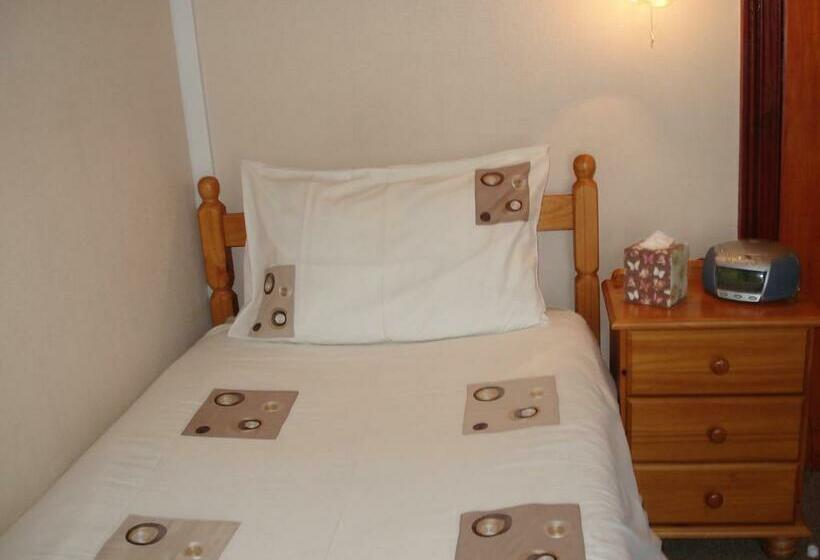 スタンダードシングルルーム, Invernook