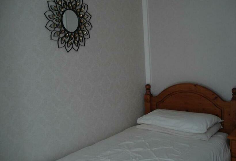 スタンダードシングルルーム, Invernook