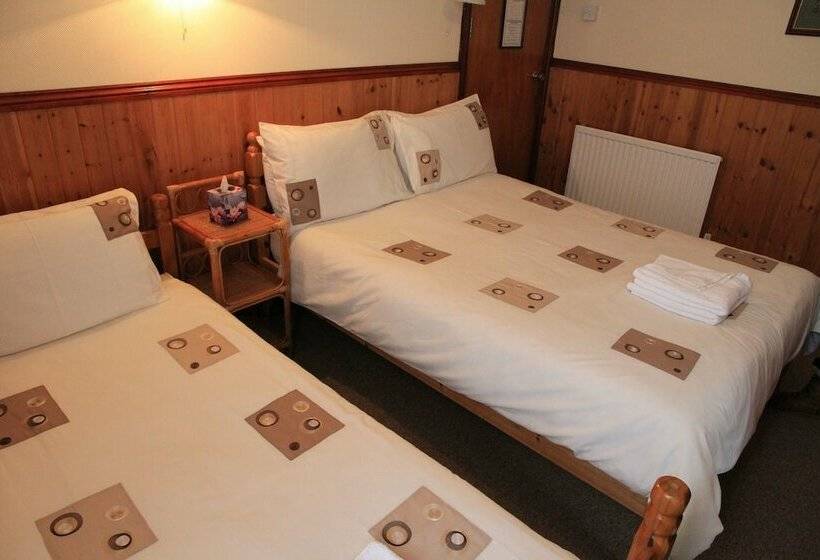 スタンダードトリプルルーム, Invernook