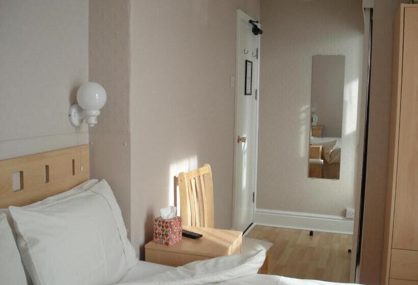 スタンダードルーム, Invernook