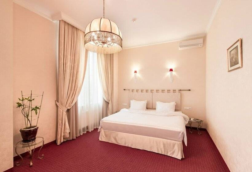 اتاق راحتی, Bristol