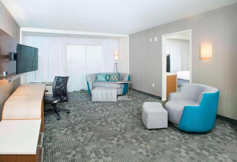 جناح إدارى سرير كينج, Courtyard By Marriott Redwood City
