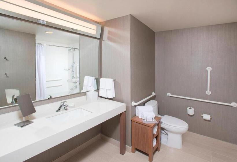 غرفة قياسية سرير كينج, Courtyard By Marriott Redwood City