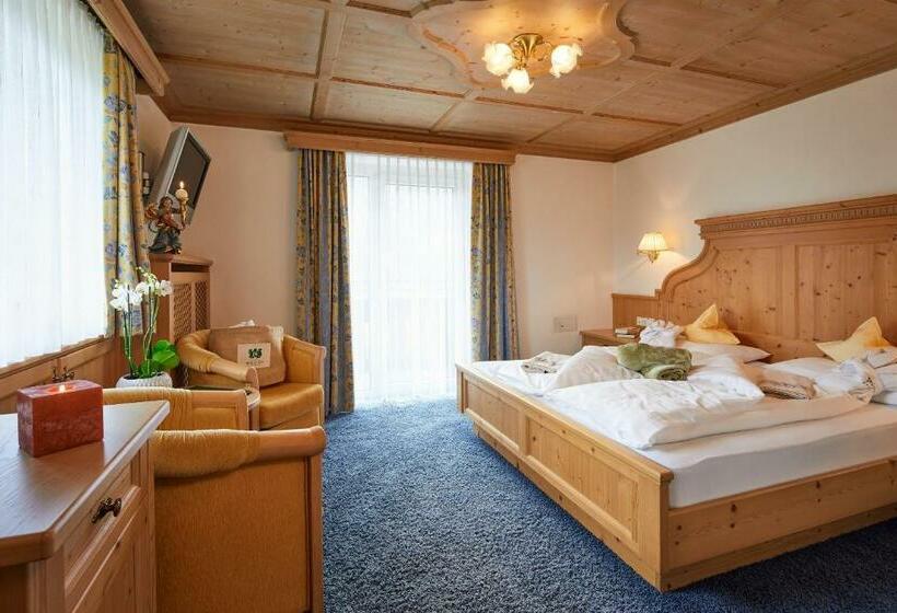 غرفة قياسية, Dolomites Wellness Hotel Savoy