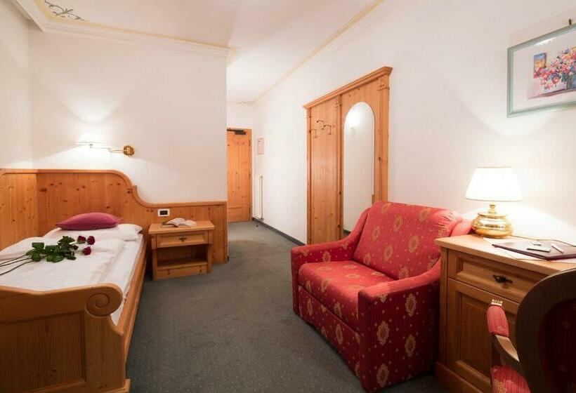 غرفة قياسية فردية, Dolomites Wellness Hotel Savoy