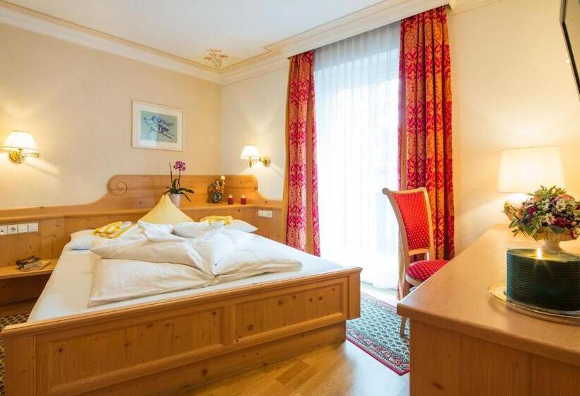 스위트, Dolomites Wellness Hotel Savoy