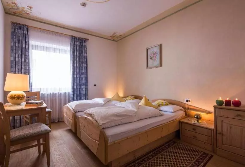 Superior-sviitti, Dolomites Wellness Hotel Savoy