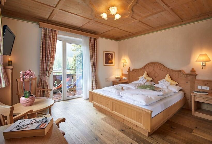 غرفة قياسية, Dolomites Wellness Hotel Savoy