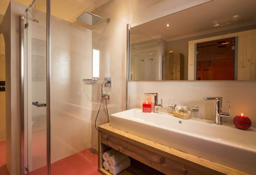 غرفة سوبيريور, Dolomites Wellness Hotel Savoy