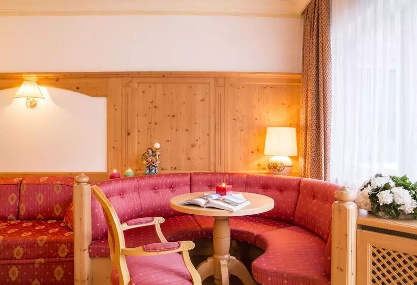 Juniorsviitti, Dolomites Wellness Hotel Savoy