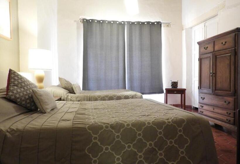 اتاق استاندارد, El Viejo Zaguan By Lunian