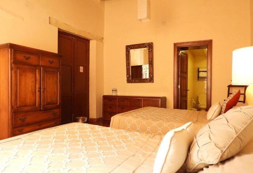 اتاق استاندارد, El Viejo Zaguan By Lunian