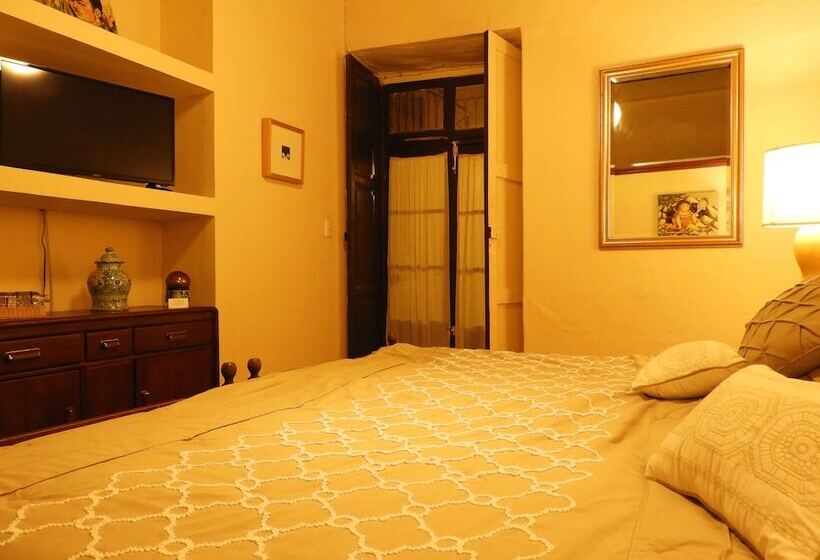 اتاق استاندارد, El Viejo Zaguan By Lunian