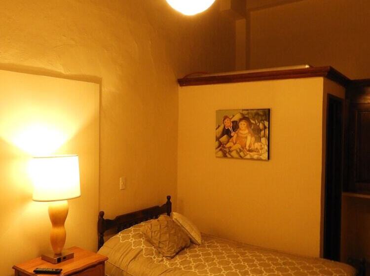 اتاق استاندارد, El Viejo Zaguan By Lunian