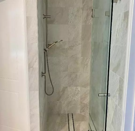 سوئیت با بالکن, Ganesha Wellness Spa