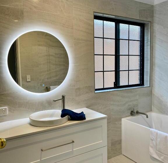 キングサイズベッドのスイートルーム, Ganesha Wellness Spa