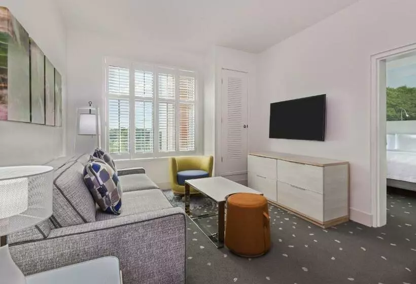 キングサイズベッドのスイートルーム, Homewood Suites By Hilton Sarasota Lakewood Ranch