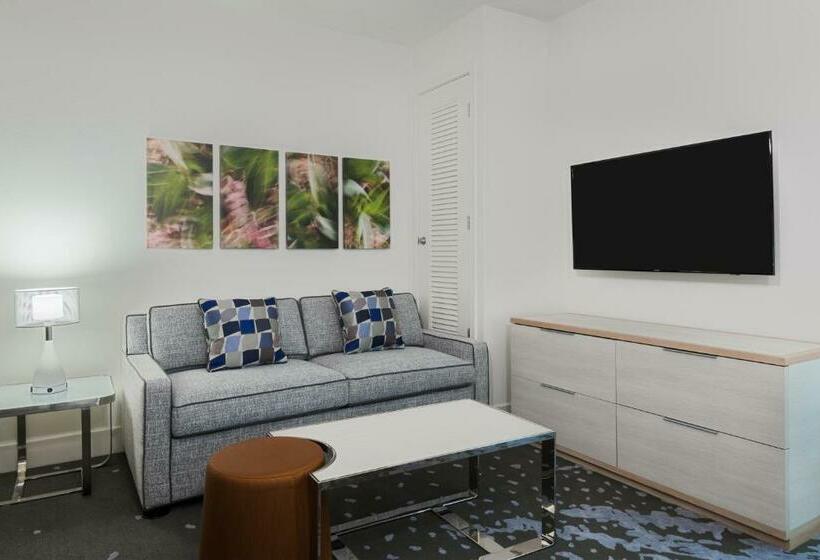 Люкс Deluxe Кровать Кинг, Homewood Suites By Hilton Sarasota Lakewood Ranch