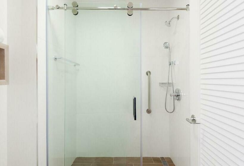 디럭스 스위트 킹 침대, Homewood Suites By Hilton Sarasota Lakewood Ranch