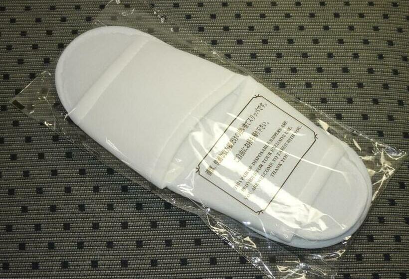 חדר בסיסי מיטה זוגית, Kkr  Umeda