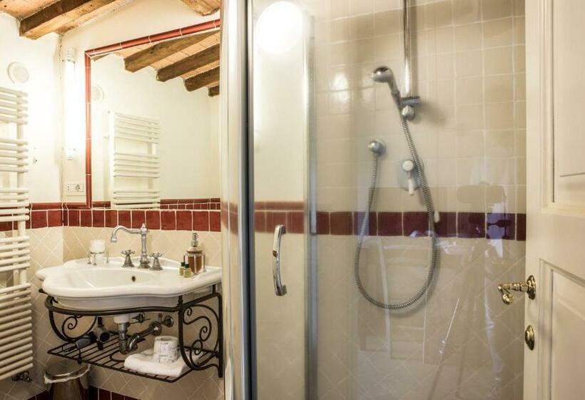 غرفة ديلوكس, Relais Santa Genoveffa