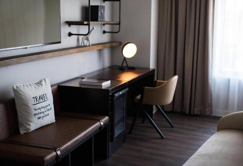 Стандартный Номер Кровать Кинг, Renaissance Atlanta Airport Gateway