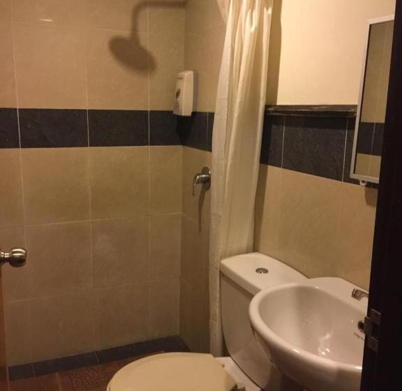 标准三人间, Sri Sutra Pj 222