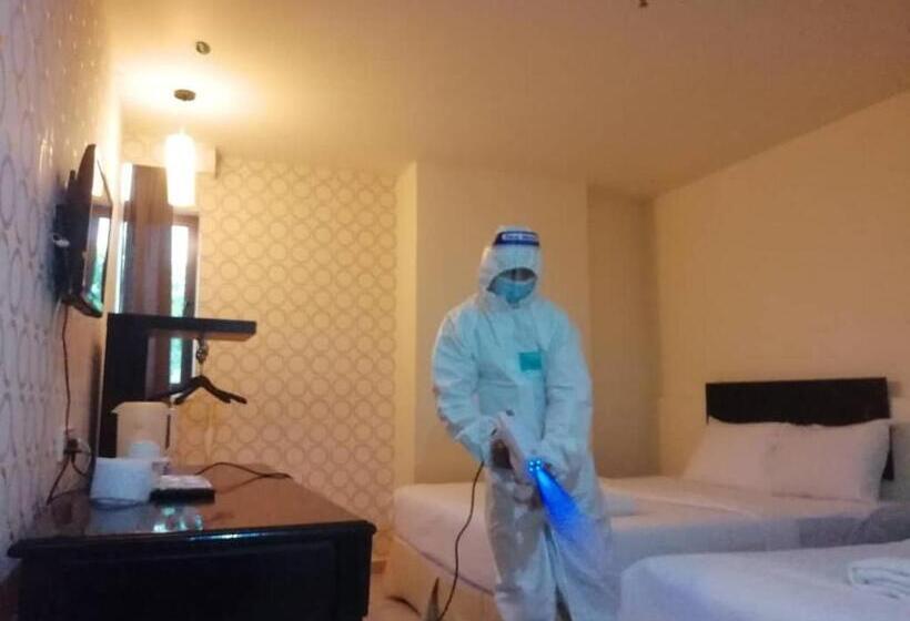 家庭套房, Sri Sutra Pj 222