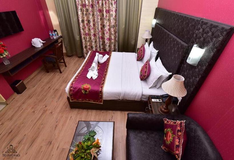디럭스 룸, The Grand Mamta